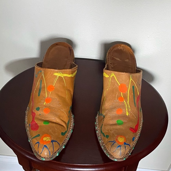 Hand Painted Vintage Leather Clogs - Unisex - Picture 11 of 16